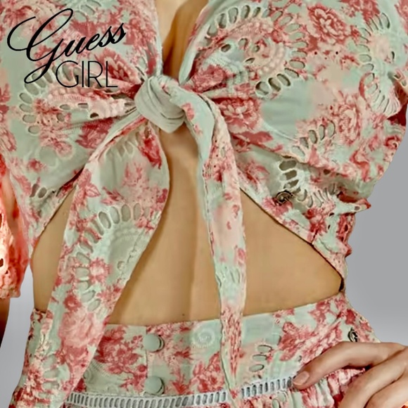 NWT GUESS Silvia Tie-Front Puff Sleeve Embroidered Eyelet Cotton Crop Top/XL - Picture 4 of 16